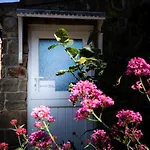 Holiday home 2 Bed In Whitby Oc-wa011 *